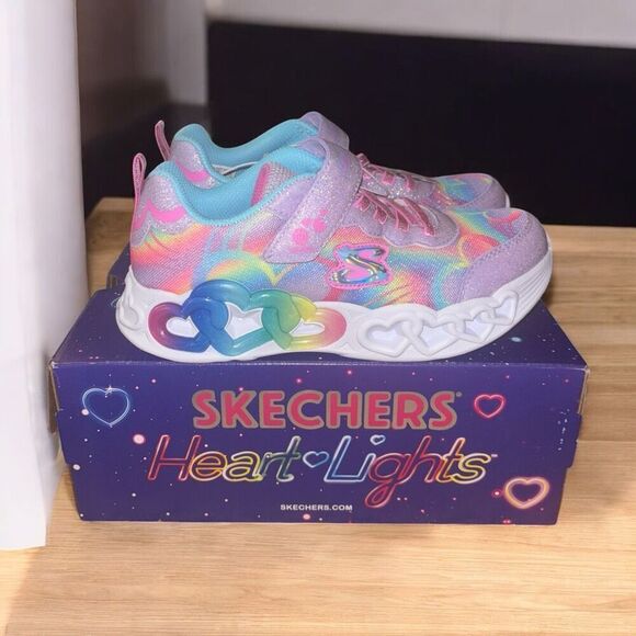 Skechers Girl's Sweetheart Lights-Lets Shine Sneaker NIB SIZE 4 - Picture 1 of 5